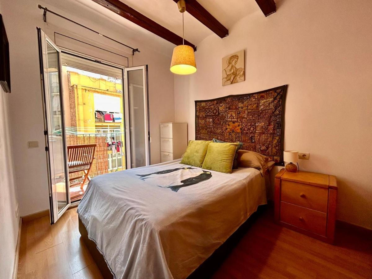 Ferienwohnung Apartamento Tranquilo Y Del Barrio Barcelona Exterior foto