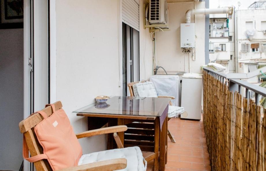 Ferienwohnung Apartamento Tranquilo Y Del Barrio Barcelona Exterior foto